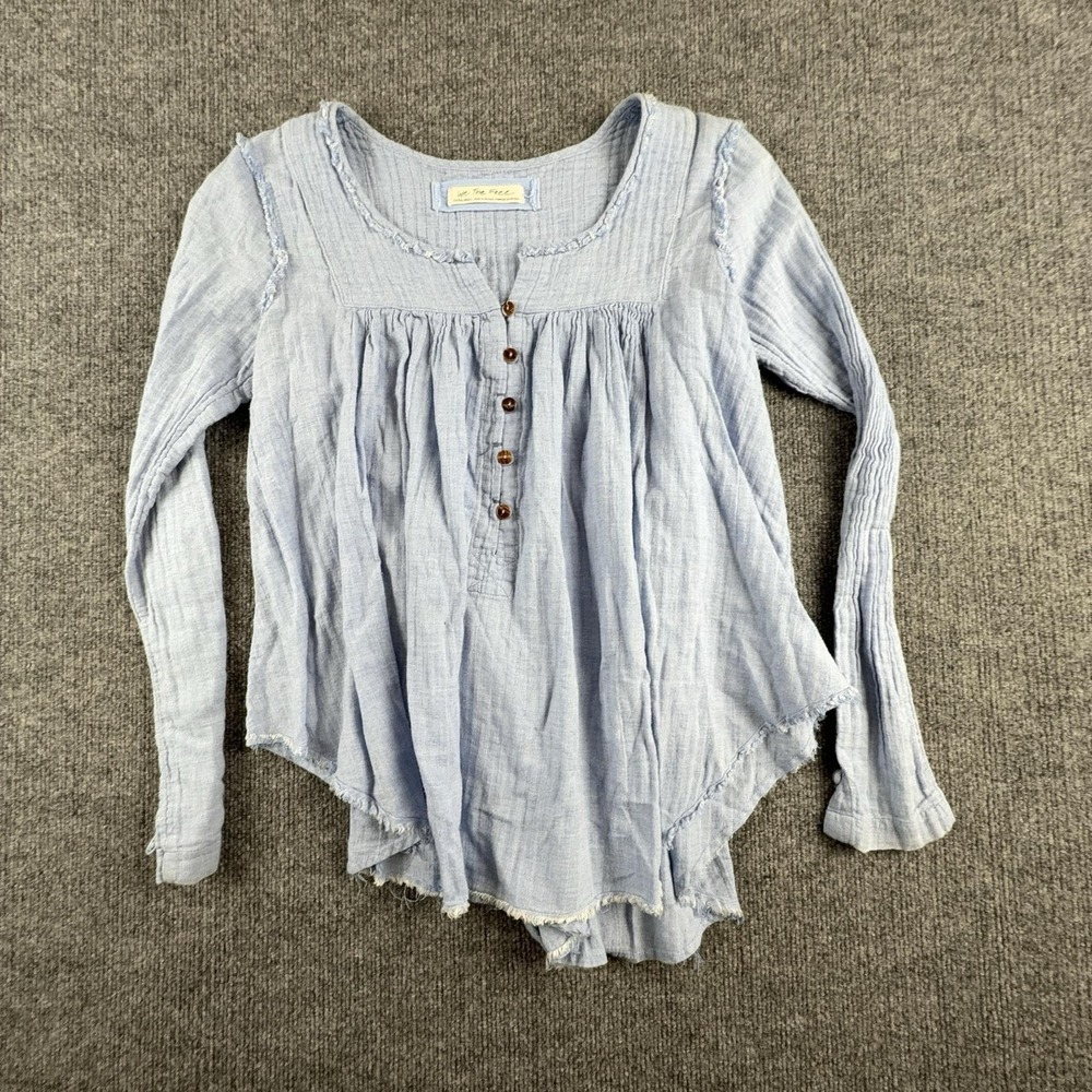 We The Free Shirt Womens XS Blue Henley Herringbone Frayed Hem Tunic Top